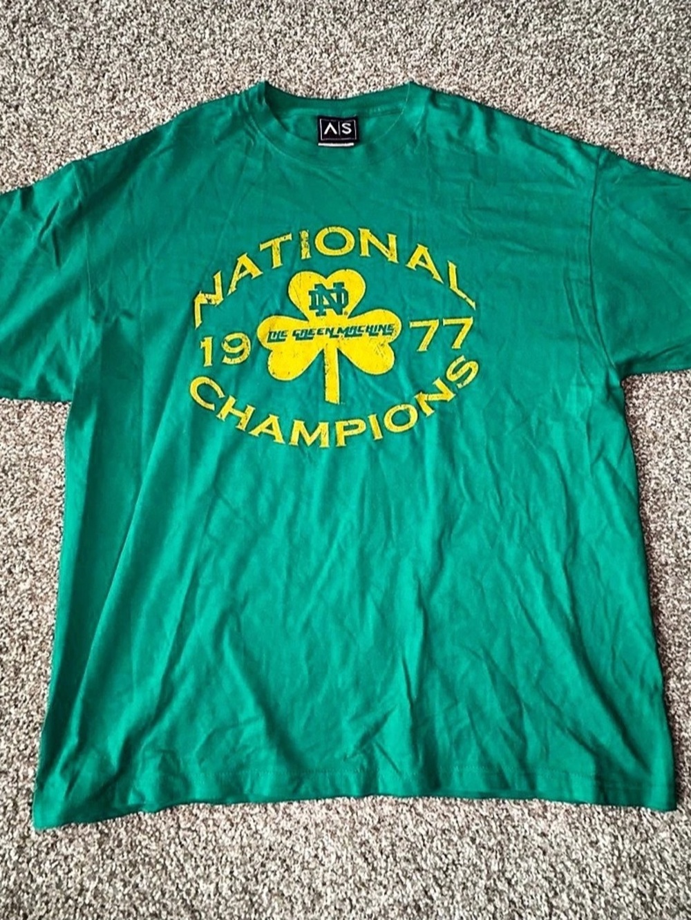 Notre Dame 1977 National Champions Graphic Tee XL